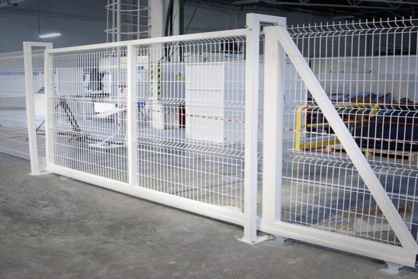 Откатные ворота из 3D сетки