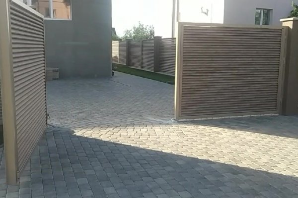 Распашные ворота