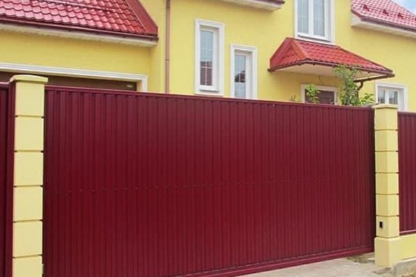 Откатные ворота из профнастила